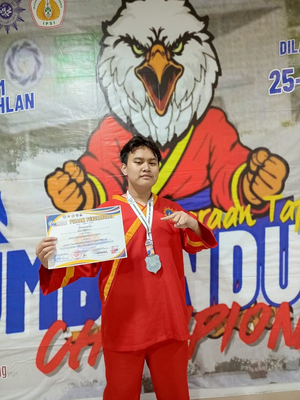 Juara 2 Pencak Silat Tanding