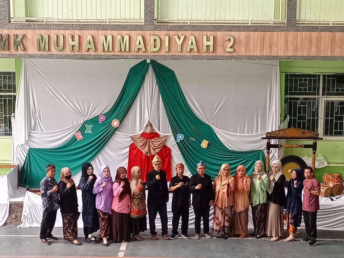 Guru dan Siswa SMK Muhammadiyah 2 Selenggarakan Expo P5, Perlihatkan Karya Inovatif dan Budaya